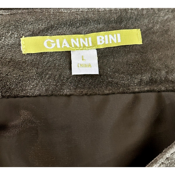 Gianni Bini Suede Olive Green Mini Skirt Front Button Detail Back Zip Large - Picture 6 of 7